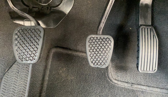 2017 Honda WR-V 1.2L I-VTEC VX MT, Petrol, Manual, 63,128 km, Pedals