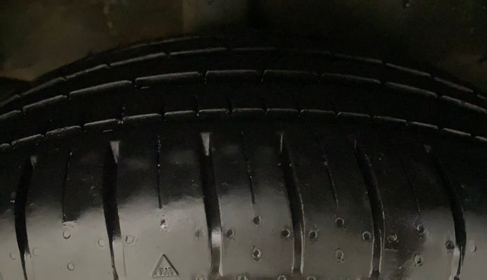 2017 Honda WR-V 1.2L I-VTEC VX MT, Petrol, Manual, 63,128 km, Right Rear Tyre Tread