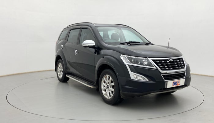 2019 Mahindra XUV500 W9, Diesel, Manual, 93,825 km, Right Front Diagonal