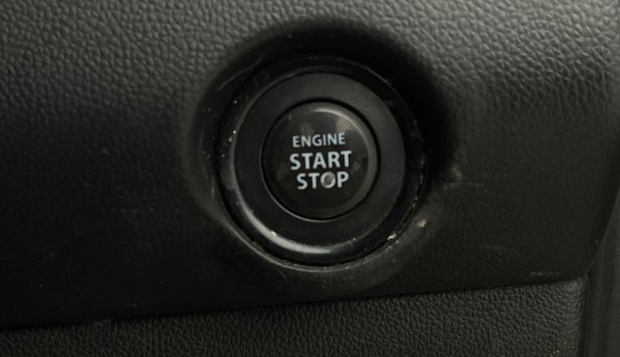 2019 Maruti Swift ZXI AMT, Petrol, Automatic, 38,693 km, Keyless Start/ Stop Button