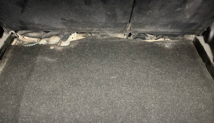 2019 Maruti Swift ZXI AMT, Petrol, Automatic, 38,693 km, Boot Inside