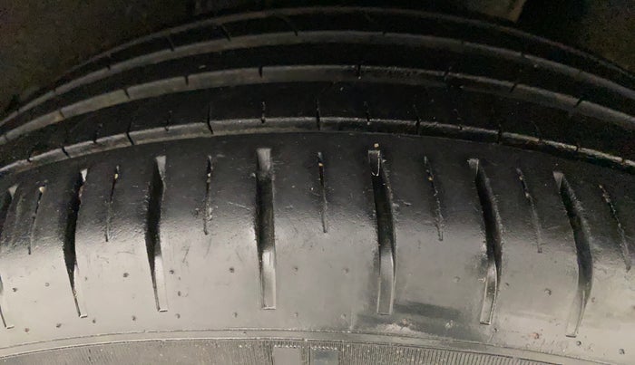 2019 Maruti Baleno ALPHA PETROL 1.2, Petrol, Manual, 25,552 km, Left Rear Tyre Tread