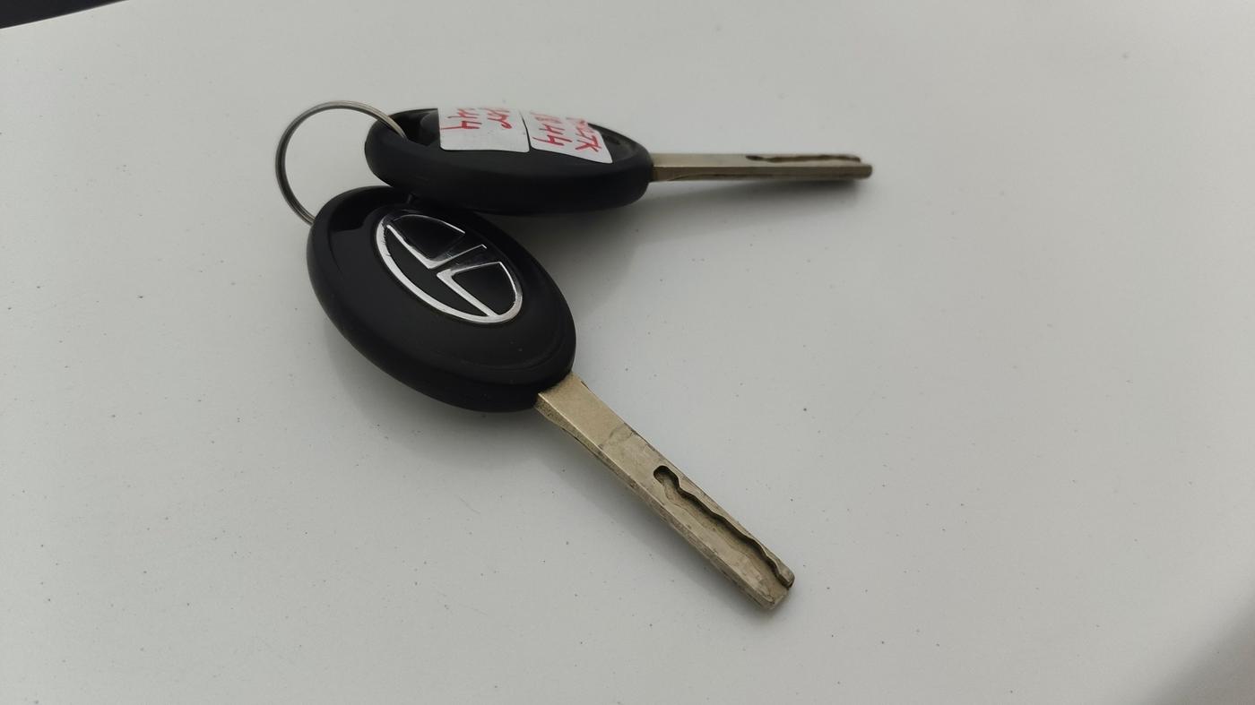 2021 Tata TIGOR XE PETROL, Petrol, Manual, 84,487 km, Key Close Up