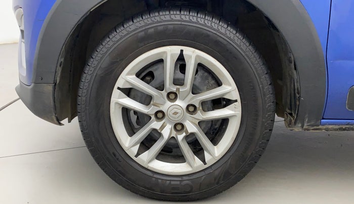 2019 Renault TRIBER RXT, Petrol, Manual, 46,277 km, Left Front Wheel