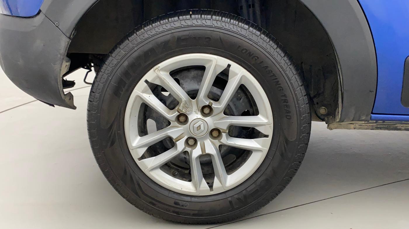 2019 Renault TRIBER RXT, Petrol, Manual, 46,277 km, Right Rear Wheel