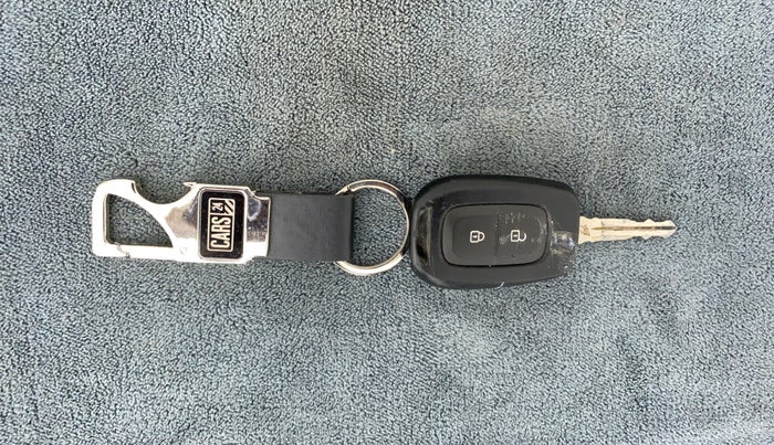 2019 Renault TRIBER RXT, Petrol, Manual, 46,277 km, Key Close Up