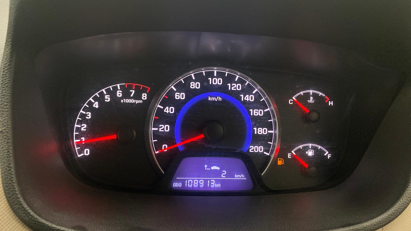 2015 Hyundai Grand i10 MAGNA 1.2 KAPPA VTVT, Petrol, Manual, 1,08,903 km, Odometer Image