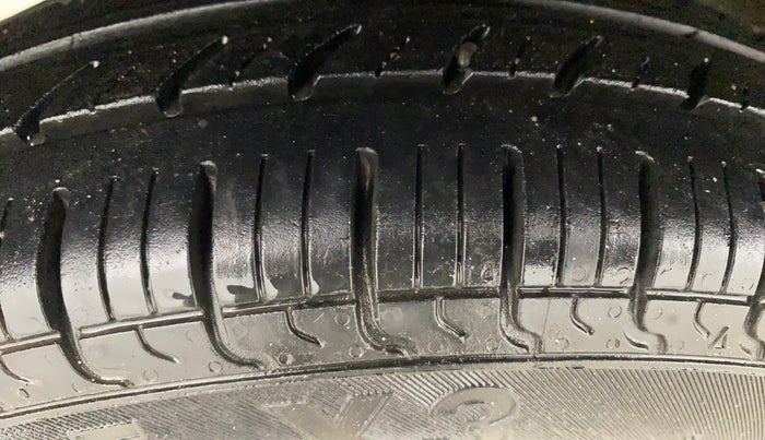 2016 Maruti Alto 800 VXI O, Petrol, Manual, 78,445 km, Right Rear Tyre Tread