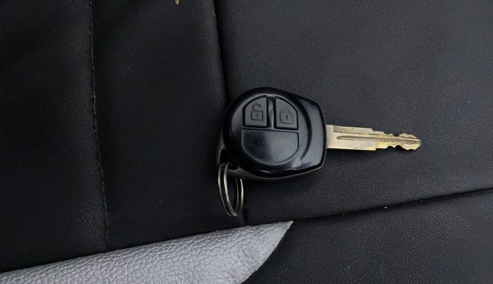 2016 Maruti Alto 800 VXI O, Petrol, Manual, 78,445 km, Key Close Up