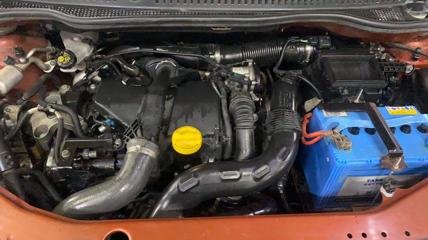 2017 Renault Captur PLATINE DIESEL , Diesel, Manual, 62,572 km, Engine View