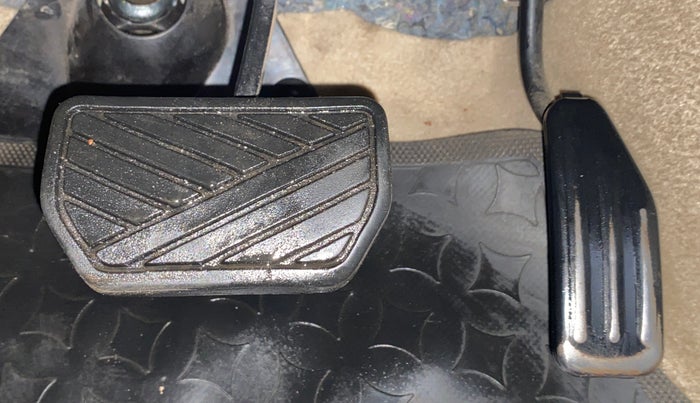 2013 Maruti A Star VXI ABS AT, Petrol, Automatic, 22,227 km, Pedals