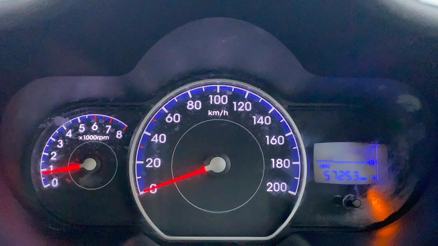 2016 Hyundai i10 SPORTZ 1.1, Petrol, Manual, 57,480 km, Odometer Image
