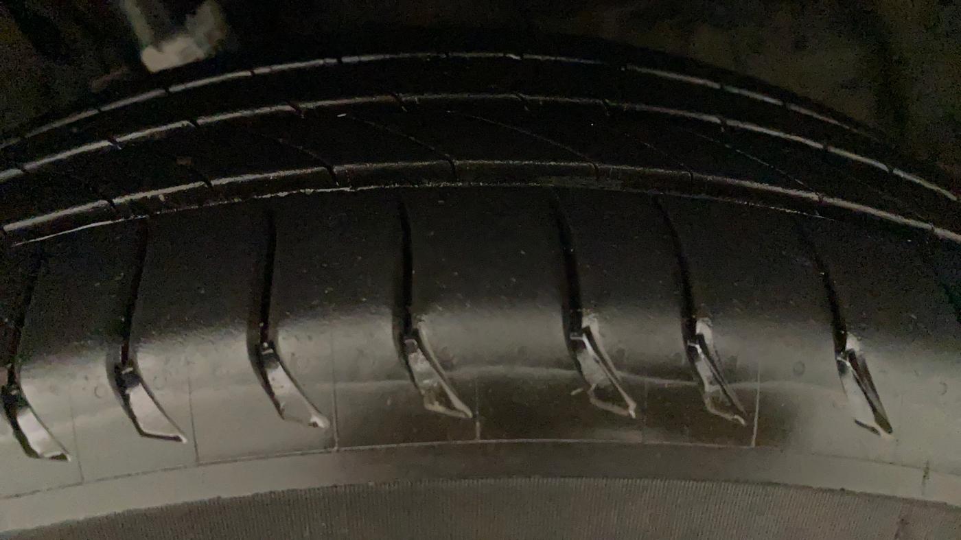 2019 Ford Ecosport TITANIUM + 1.5L PETROL AT, Petrol, Automatic, 65,065 km, Left Front Tyre Tread