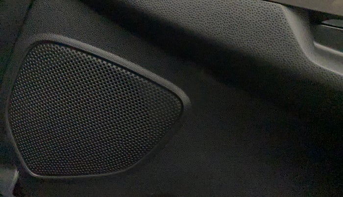 2019 Ford Ecosport TITANIUM + 1.5L PETROL AT, Petrol, Automatic, 65,065 km, Speaker
