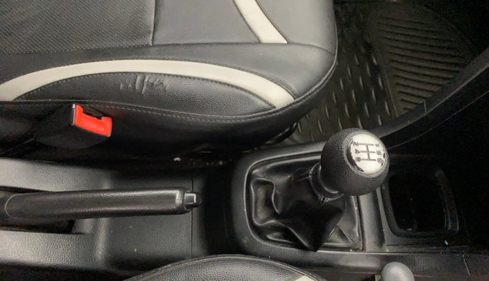 2014 Maruti Swift LXI, Petrol, Manual, 91,764 km, Gear Lever
