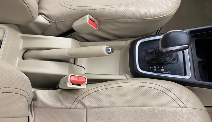 2018 Maruti Dzire ZXI PLUS AMT, Petrol, Automatic, 40,370 km, Gear Lever