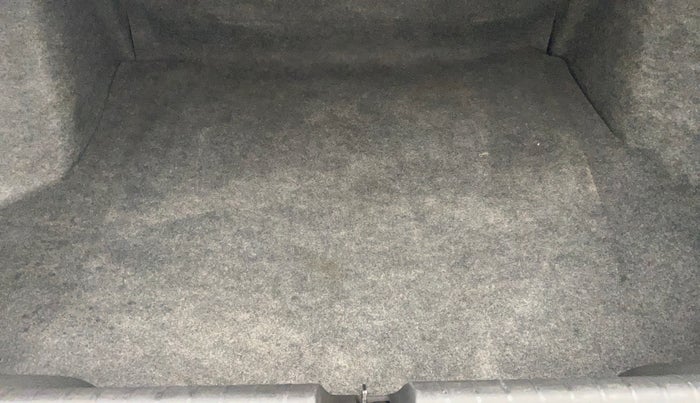 2016 Honda City 1.5L I-VTEC VX CVT, Petrol, Automatic, 69,241 km, Boot Inside