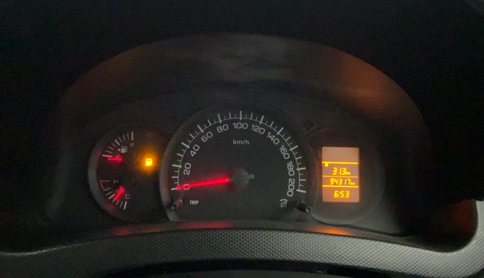 2016 Maruti Swift LXI (O), Petrol, Manual, 94,290 km, Odometer Image