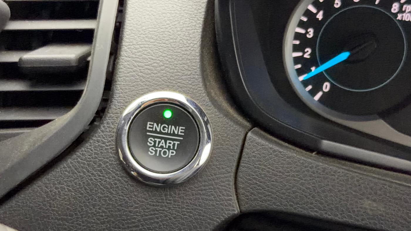 2020 Ford New Figo TITANIUM 1.2 PETROL MT, Petrol, Manual, 20,097 km, Keyless Start/ Stop Button