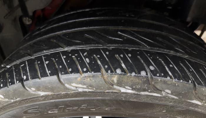 2020 Ford New Figo TITANIUM 1.2 PETROL MT, Petrol, Manual, 20,097 km, Left Rear Tyre Tread
