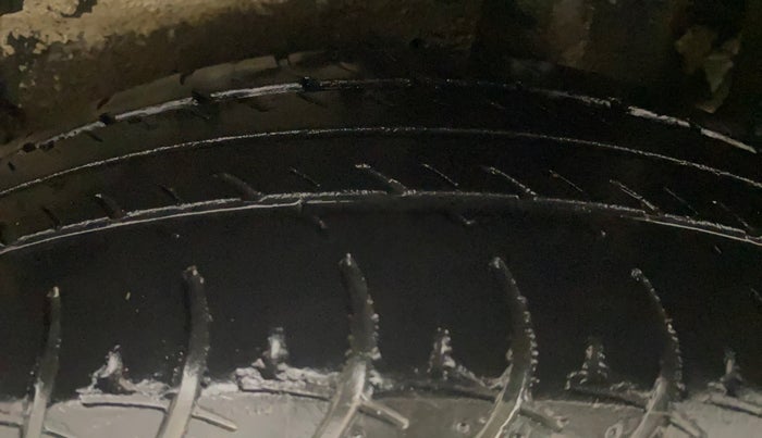 2017 Maruti Celerio ZXI AMT (O), Petrol, Automatic, 40,657 km, Left Rear Tyre Tread