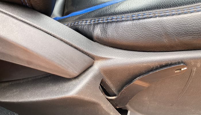 2019 Ford New Figo TITANIUM BLU 1.2 PETROL, Petrol, Manual, 71,359 km, Driver Side Adjustment Panel