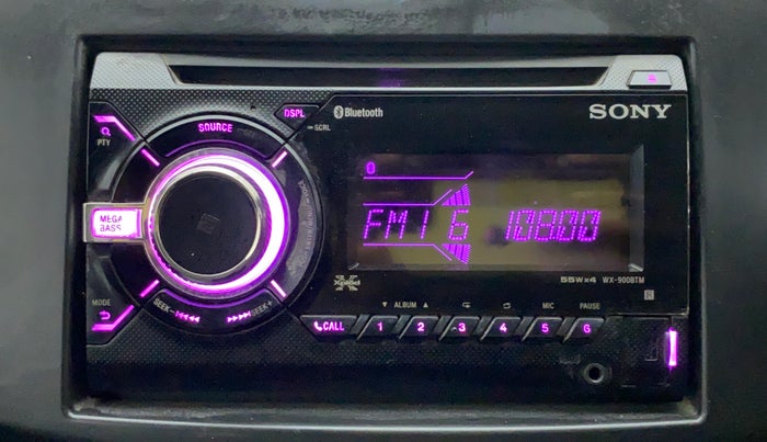 2017 Maruti Swift LXI (O), Petrol, Manual, 13,753 km, Infotainment System