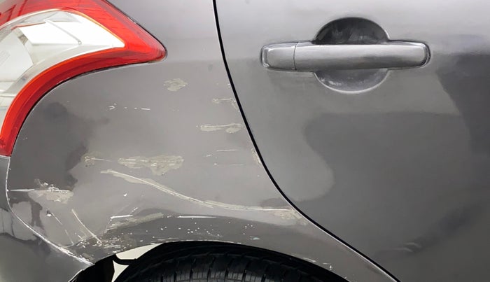 2017 Maruti Swift LXI (O), Petrol, Manual, 13,753 km, Right quarter panel - Minor scratches
