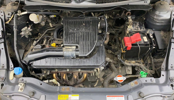 2017 Maruti Swift LXI (O), Petrol, Manual, 13,753 km, Open Bonet