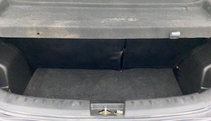 2017 Maruti Swift LXI (O), Petrol, Manual, 13,753 km, Boot Inside