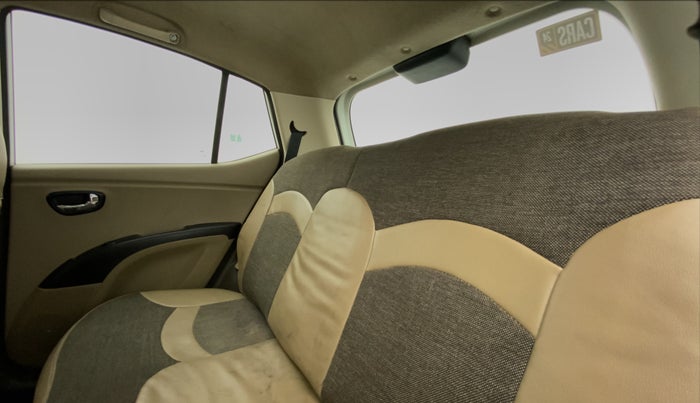 2013 Hyundai i10 MAGNA 1.2, Petrol, Manual, 78,415 km, Right Side Rear Door Cabin