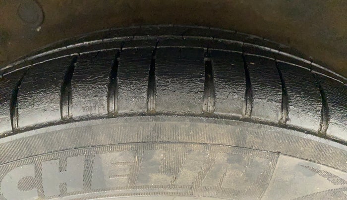 2013 Hyundai i10 MAGNA 1.2, Petrol, Manual, 78,415 km, Right Rear Tyre Tread