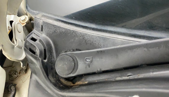 2013 Hyundai i10 MAGNA 1.2, Petrol, Manual, 78,415 km, Bonnet (hood) - Cowl vent panel has minor damage