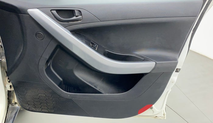 2021 Tata NEXON XE REVOTORQ, Diesel, Manual, 29,918 km, Driver Side Door Panels Control