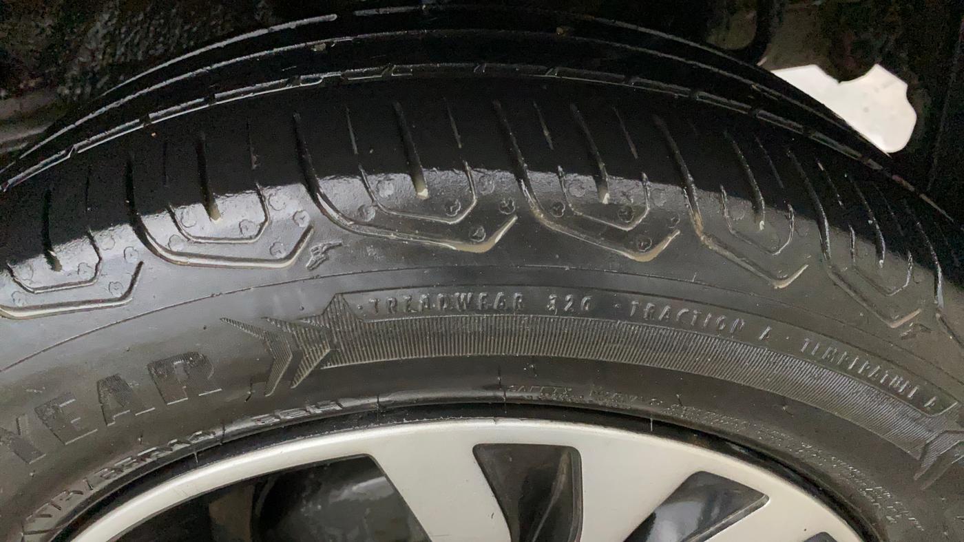 2022 Tata Tiago XZ PLUS CNG, CNG, Manual, 69,706 km, Left Rear Tyre Tread