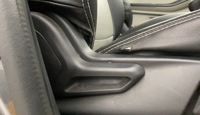 2022 Tata Tiago XZ PLUS CNG, CNG, Manual, 69,706 km, Driver Side Adjustment Panel