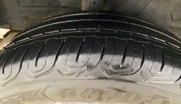 2020 Toyota YARIS J CVT, Petrol, Automatic, 88,337 km, Right Rear Tyre Tread