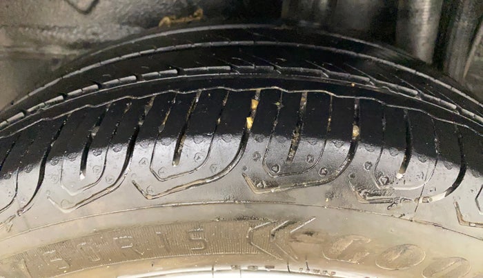 2020 Toyota YARIS J CVT, Petrol, Automatic, 88,337 km, Left Rear Tyre Tread