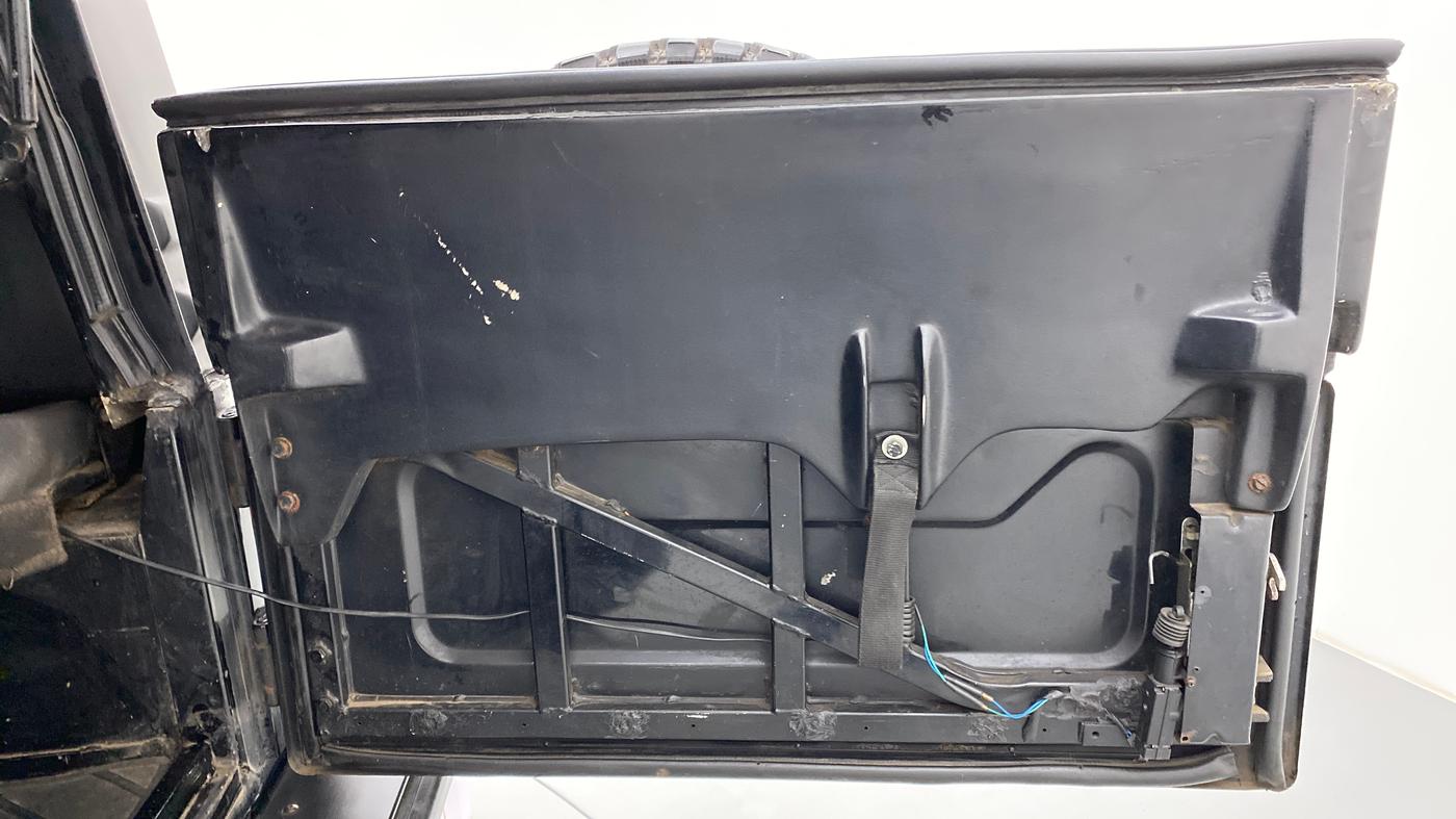 2018 Mahindra Thar CRDE 4X4 BS IV, Diesel, Manual, 23,693 km, Boot Door Open