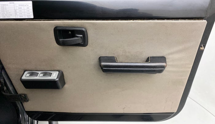 2018 Mahindra Thar CRDE 4X4 BS IV, Diesel, Manual, 23,693 km, Driver Side Door Panels Control