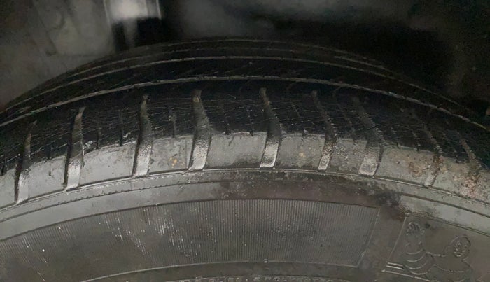 2014 Honda City 1.5L I-VTEC SV, Petrol, Manual, 69,184 km, Right Rear Tyre Tread