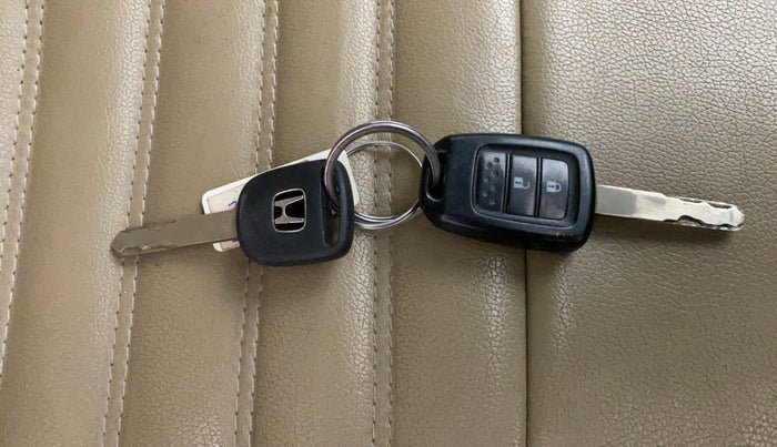 2014 Honda City 1.5L I-VTEC SV, Petrol, Manual, 69,184 km, Key Close Up