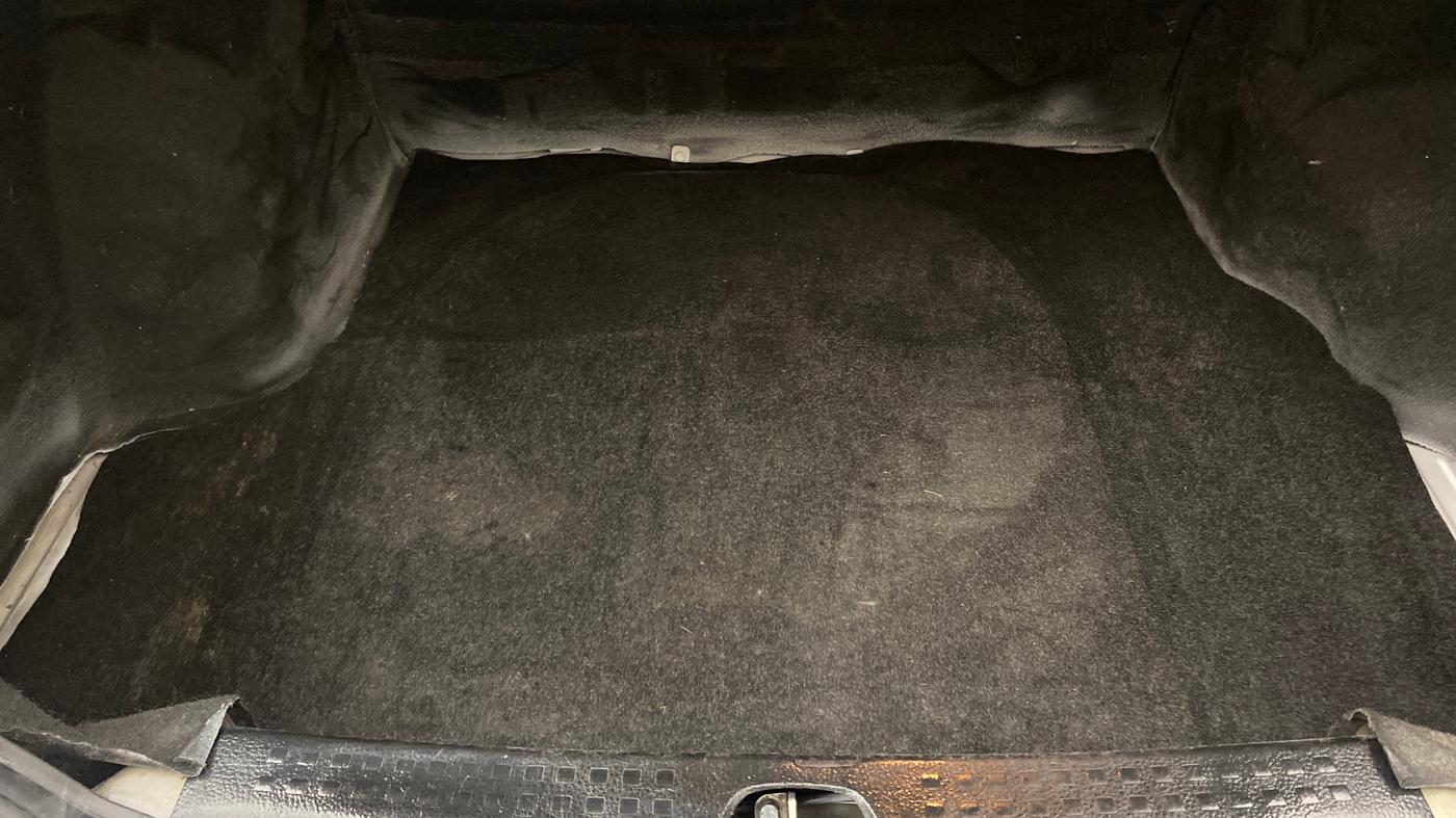 2016 Maruti Swift Dzire TOUR DIESEL, Diesel, Manual, 1,15,844 km, Boot Inside