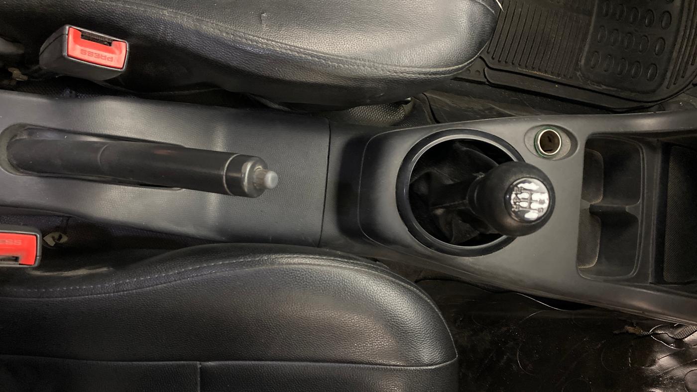 2016 Maruti Swift Dzire TOUR DIESEL, Diesel, Manual, 1,15,844 km, Gear Lever