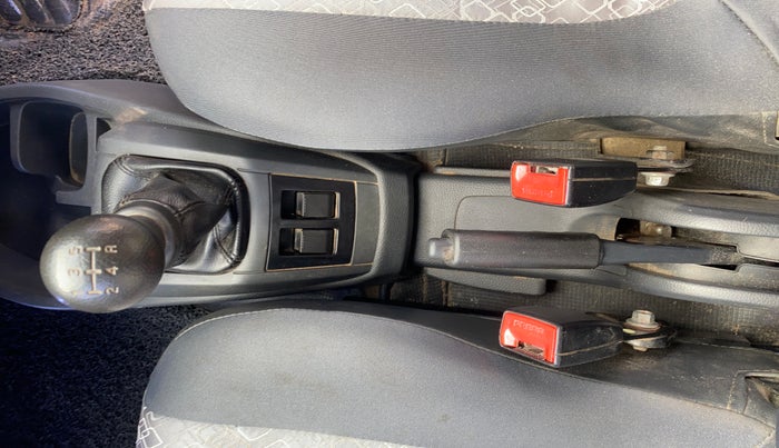 2017 Maruti Alto 800 VXI, Petrol, Manual, 69,623 km, Gear Lever