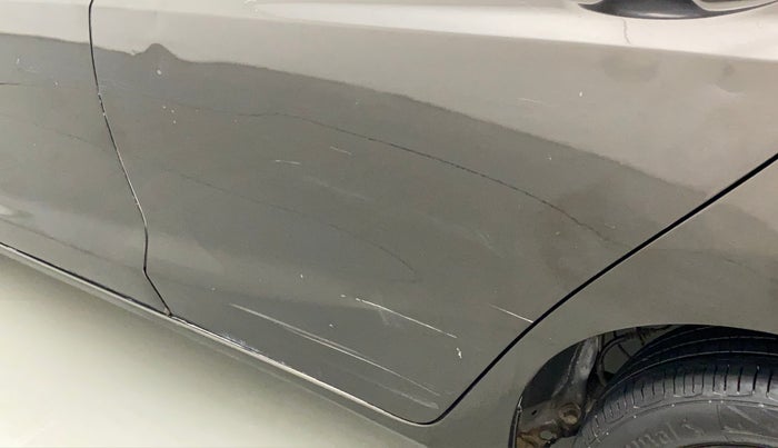 2016 Honda Jazz 1.2 S AT, Petrol, Automatic, 69,370 km, Rear left door - Slightly dented