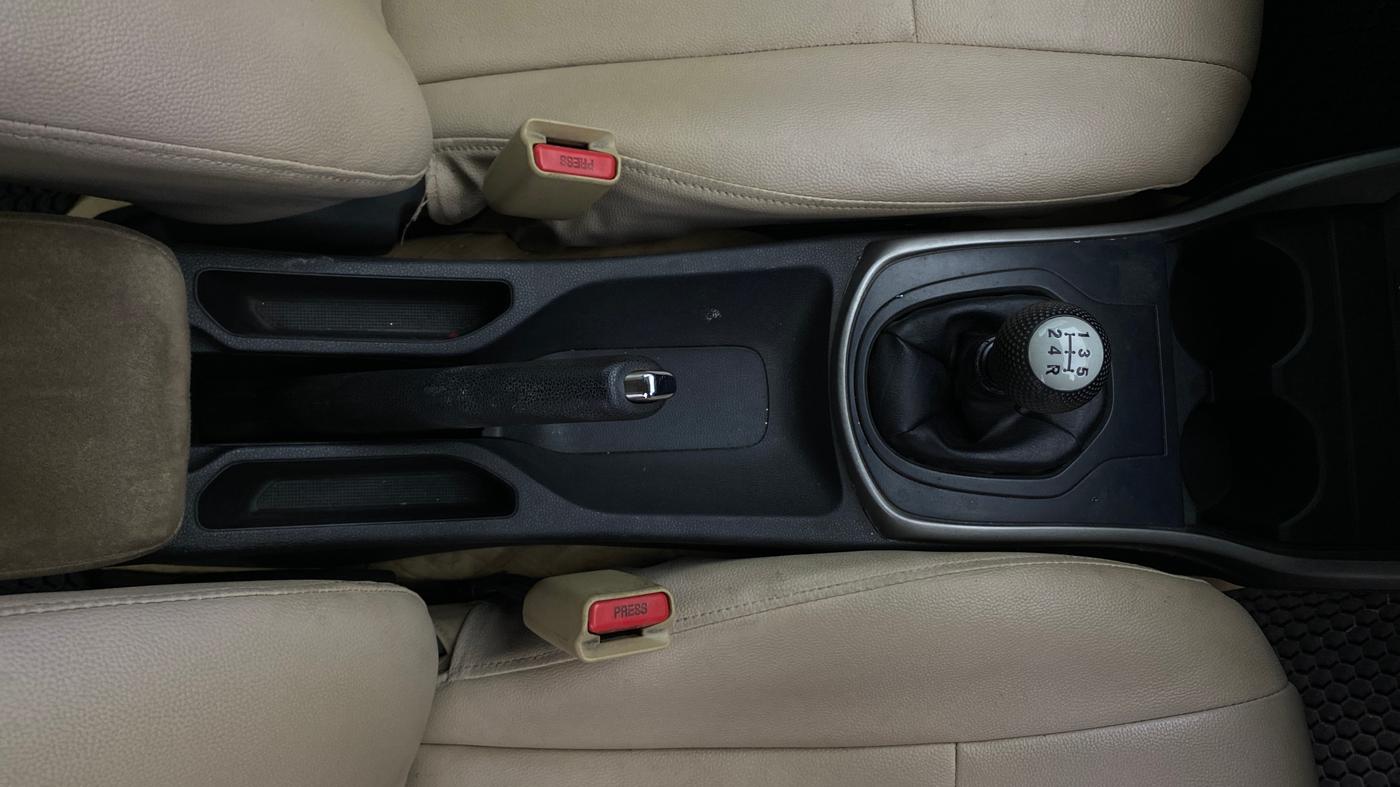 2018 Honda City 1.5L I-VTEC V MT, Petrol, Manual, 62,268 km, Gear Lever