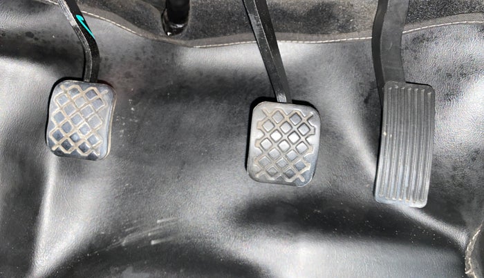 2021 MG HECTOR PLUS SHARP 1.5 PETROL TURBO HYBRID MT 6-STR, Petrol, Manual, 94,781 km, Pedals