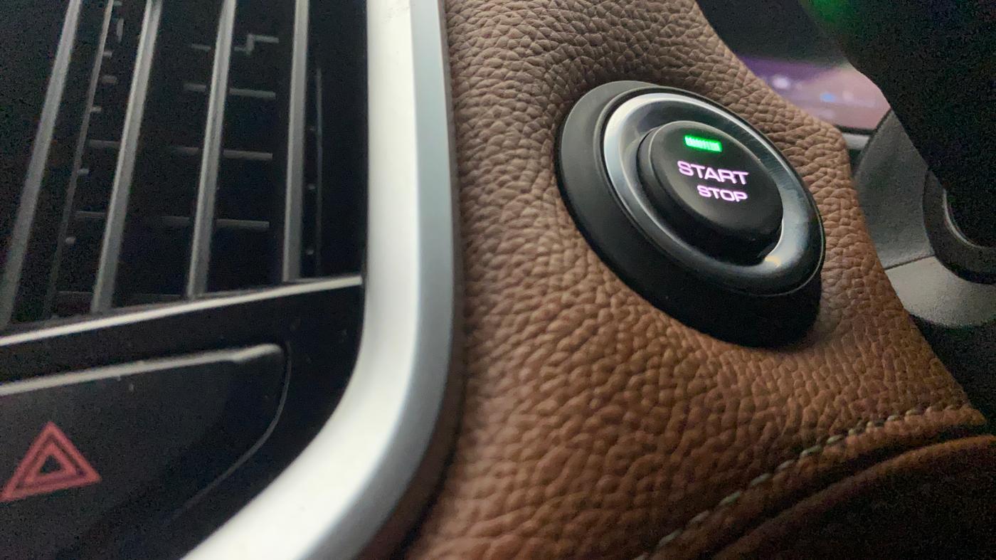 2021 MG HECTOR PLUS SHARP 1.5 PETROL TURBO HYBRID MT 6-STR, Petrol, Manual, 94,785 km, Keyless Start/ Stop Button