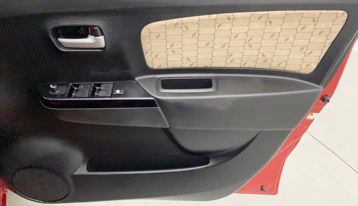 2017 Maruti Wagon R 1.0 VXI, Petrol, Manual, 25,859 km, Driver Side Door Panels Control